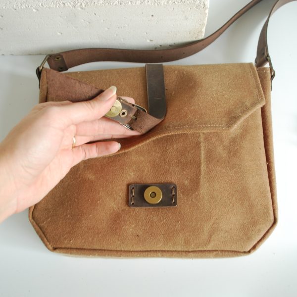 8624F00A-A127-4076-9F3B-739AD364EDAF