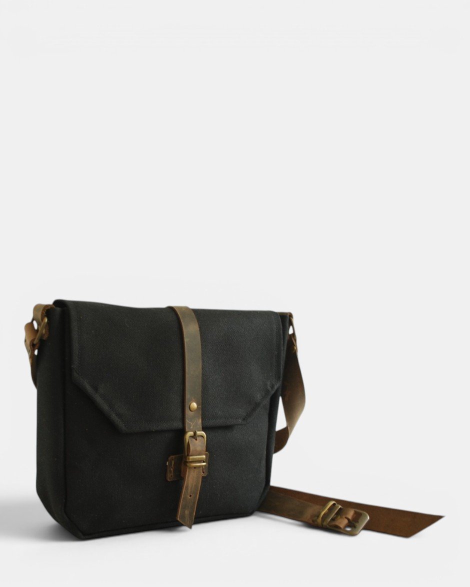 Waxed Canvas Postacı Siyah - Görsel 2