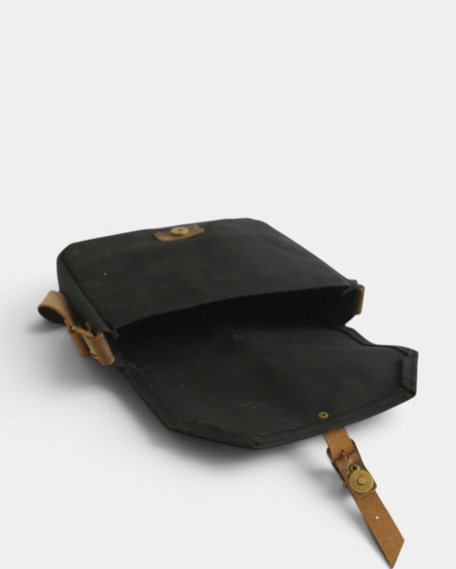 Waxed Canvas Postacı Siyah - Görsel 3