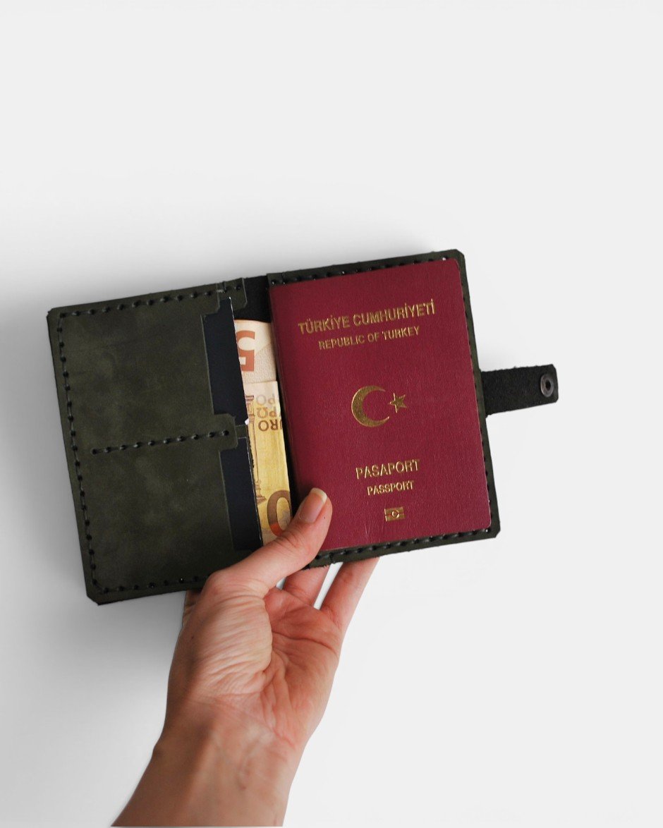 Pasaport Cüzdanı Haki