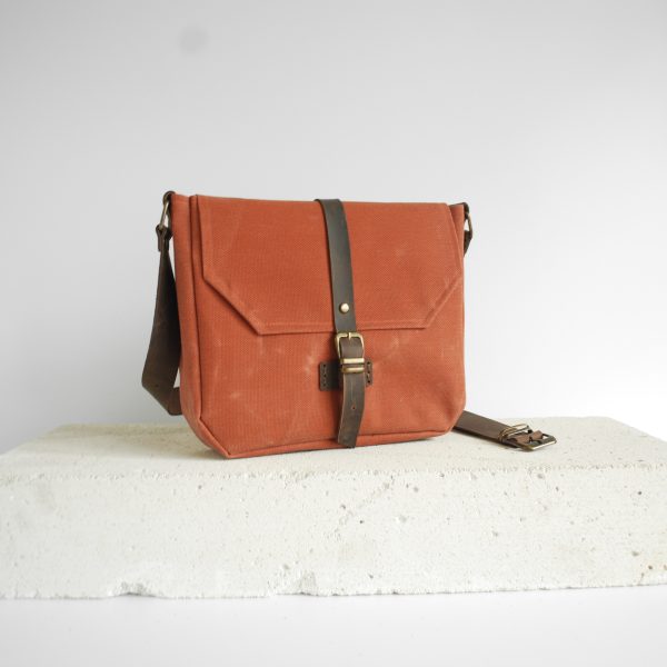 2AE5DDDE-77D2-41D7-B22E-A7E17784D710