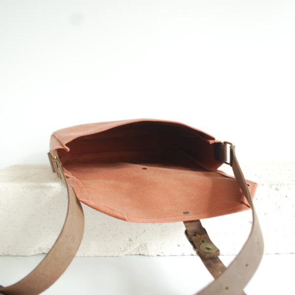 F48E8274-8585-4818-B0BE-BFC25BA451B1