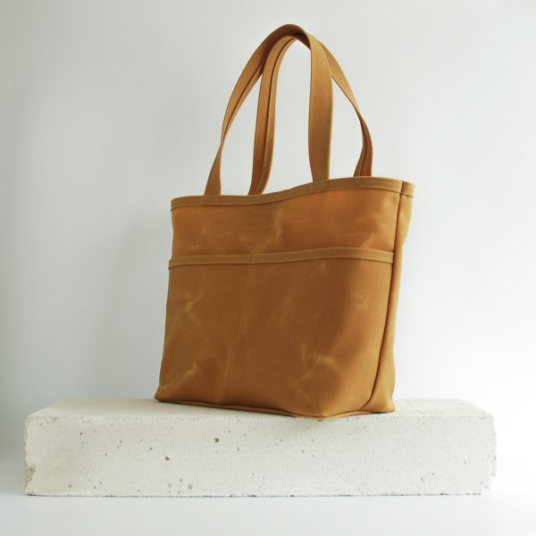 18D5699E-F60B-475F-9206-6B126FC01652