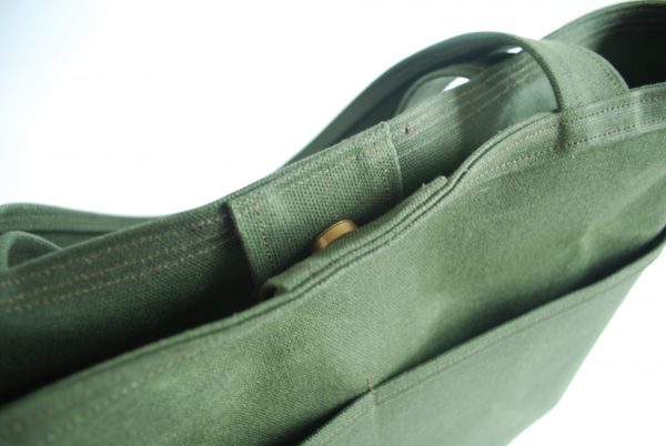 4796C28B-9457-41B7-889B-5261CFBE51BB