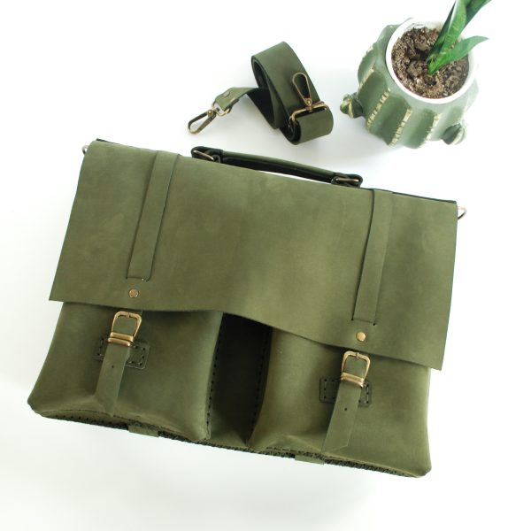 322D5E8F-6282-4624-8F89-187C575B232F