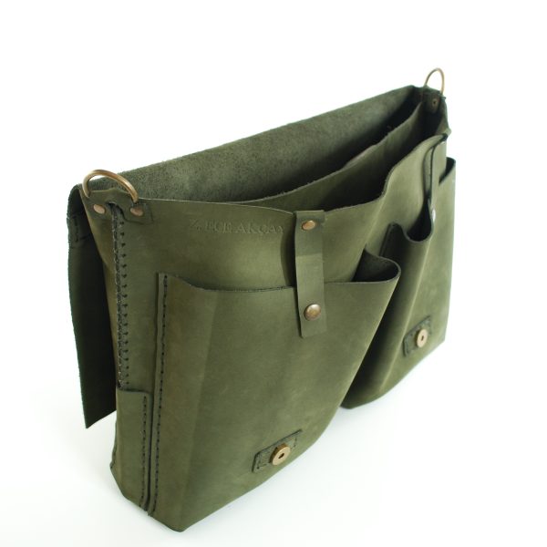 70319CBD-B9C0-4552-B84F-8D58E61F3B06