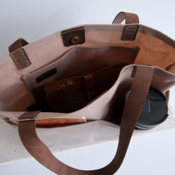 428EA0E2-AAD9-40F5-A033-5E02FD4B000D