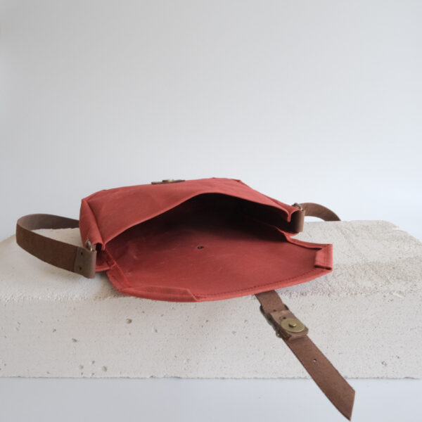 88020B21-51C5-46CA-8029-0522AD7FBBB2