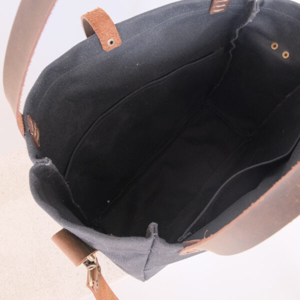 5CB36C6D-2AE9-4D8E-82D2-DF92ADB94916