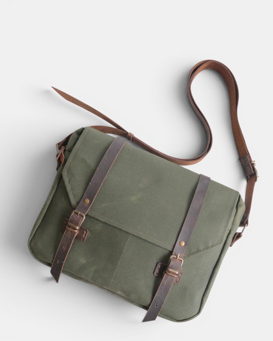 Waxed Canvas Messenger Bag Haki 15 inch - Görsel 3